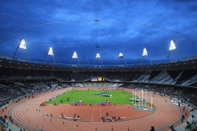 JIUYOU GAMING-全国青少年“绿色篮”环保运动在广州启动，倡导低碳运动文化，绿色环保竞赛