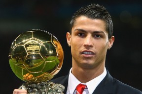 九游中心官网-_爵士队迎来多场连续胜利，排名不断提升_，爵士队战绩